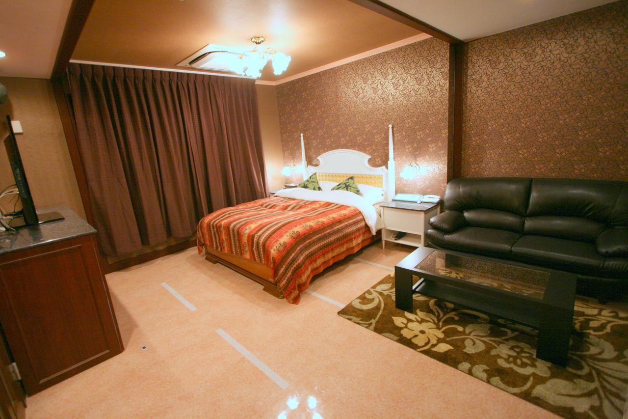 Hotel Sari Resort Takinoyashiro (Adults Only) Kato  Extérieur photo